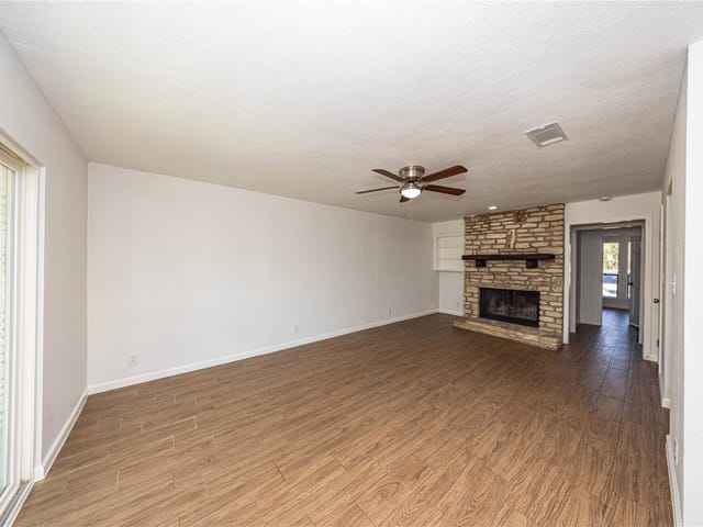 18 Cypress Fairway Vlg