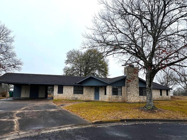 180 Steven Ct