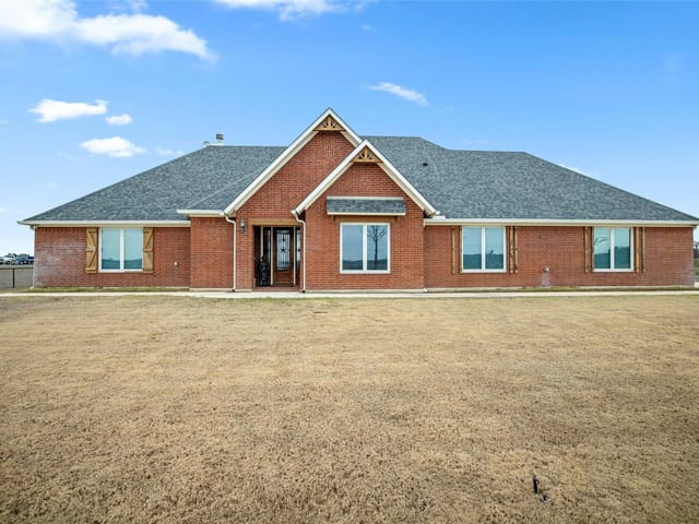 1800 County Road 305