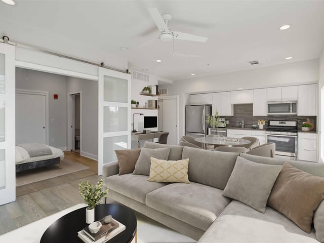1800 E 4th ST Unit #205
