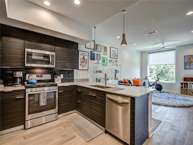 1800 E 4th St Unit #251