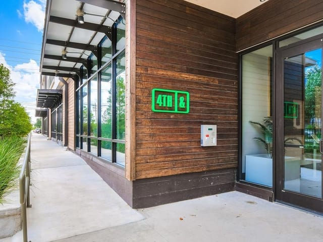 1800 E 4th St Unit #339