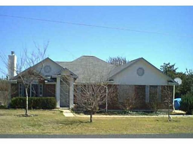 1800 IRELAND DR