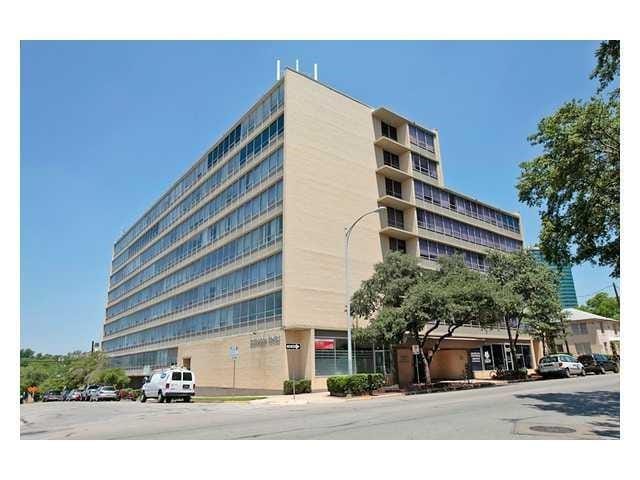 1800 Lavaca St Unit #204