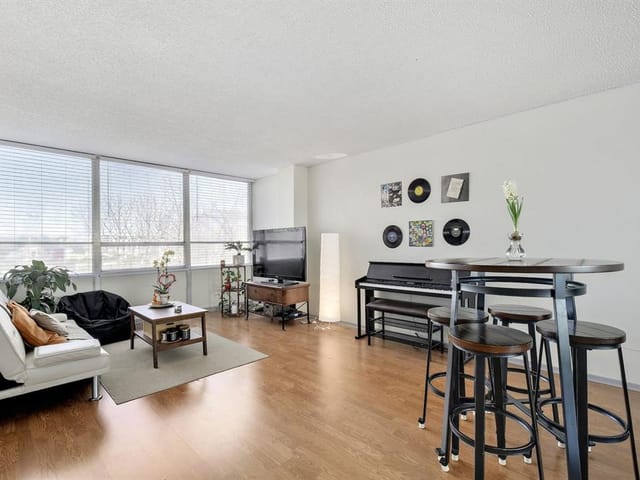 1800 Lavaca St Unit #413