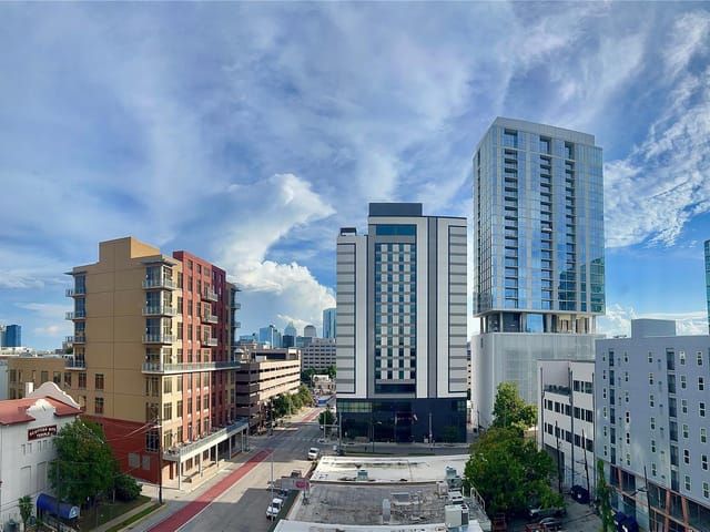1800 Lavaca St Unit #A-702