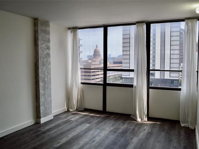1800 Lavaca St Unit #A-706