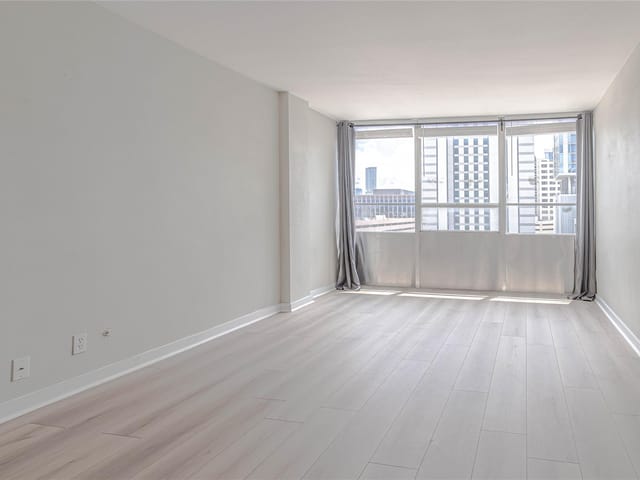 1800 Lavaca St Unit #A705