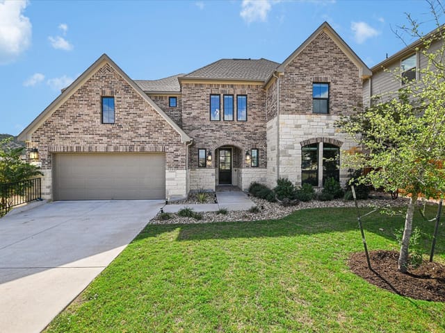 18005 Crofton Cv