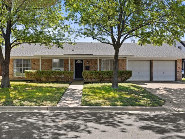1801 Belford DR