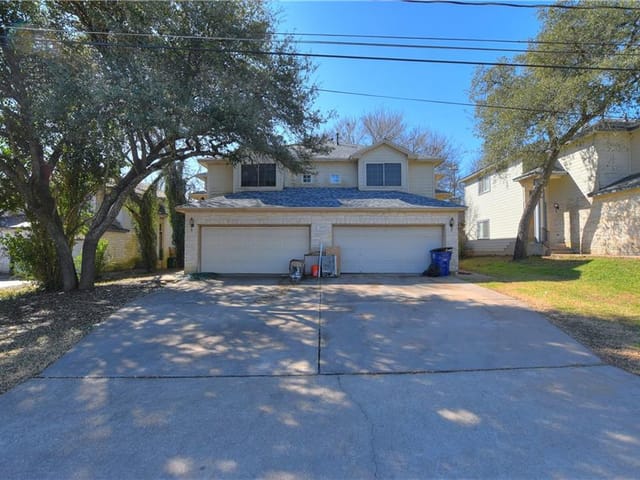 1801 Constantino Cir