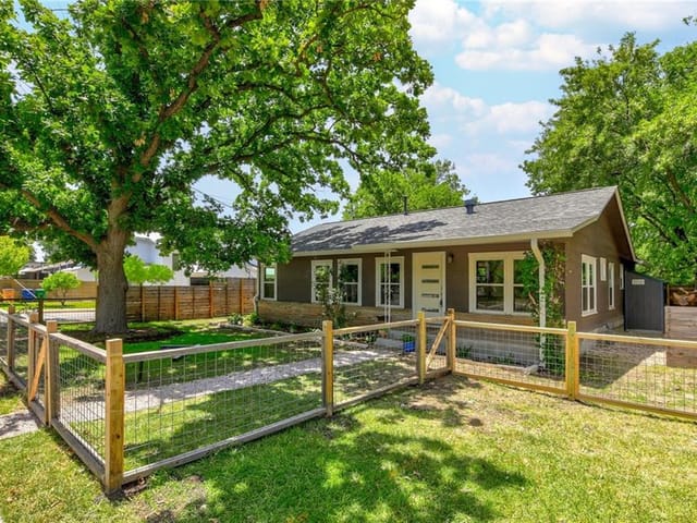 1801 Justin Ln Unit #1