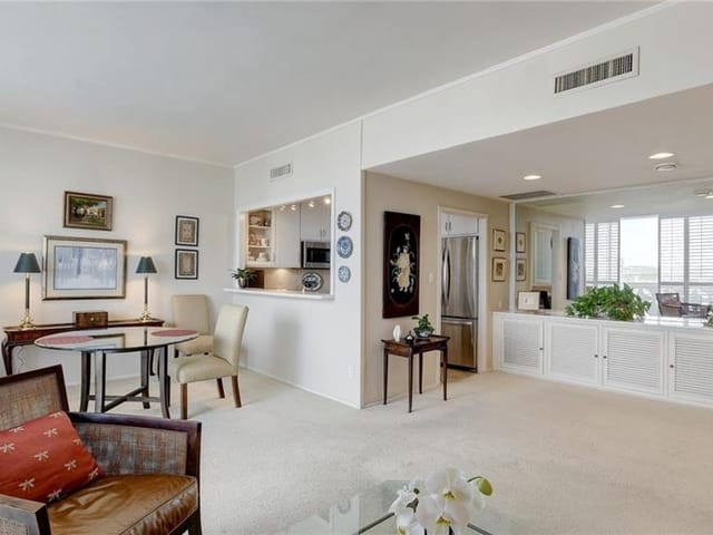 1801 Lavaca St Unit #13A