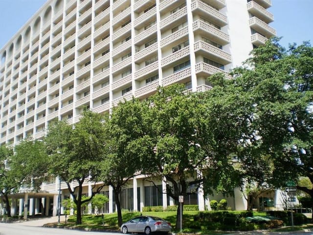 1801 Lavaca St Unit #6M