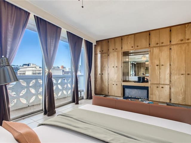 1801 Lavaca St Unit #7B