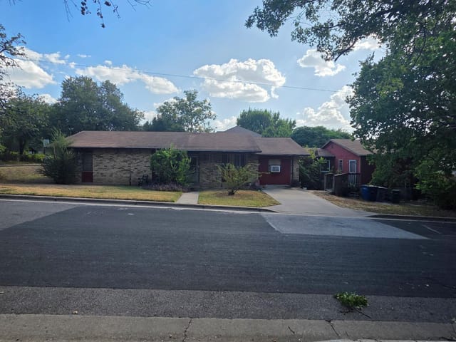 1801 Waterston Ave, photo 1 of 1, Austin, TX