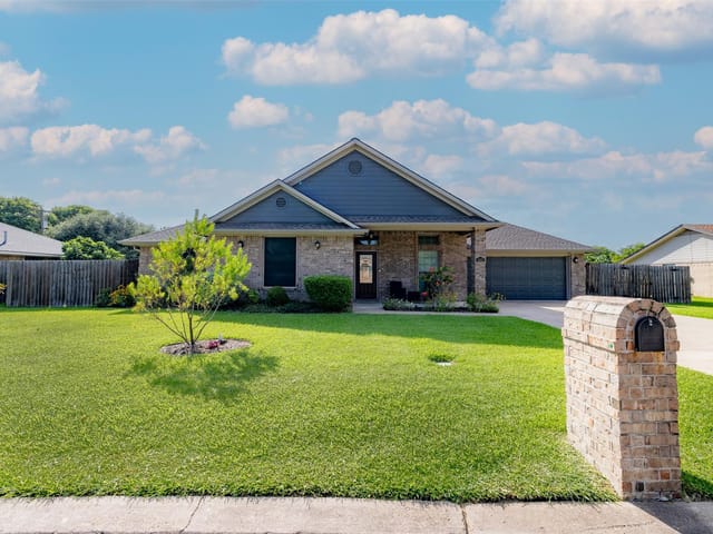 1802 Cheryl Drive
