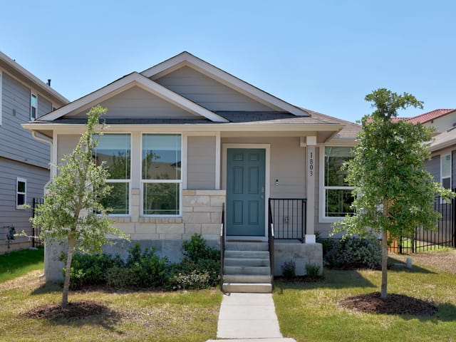 1803 Arborside Dr