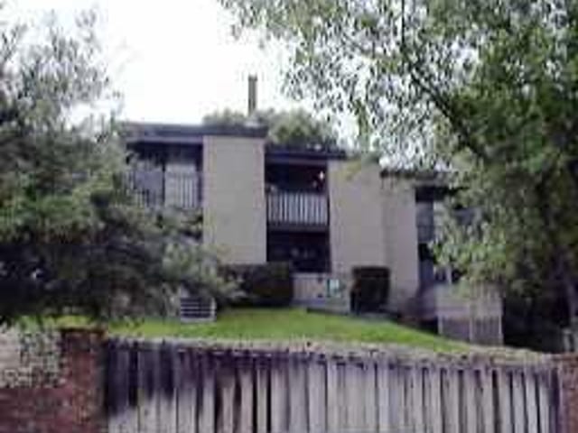 1804 CAPITAL PKWY