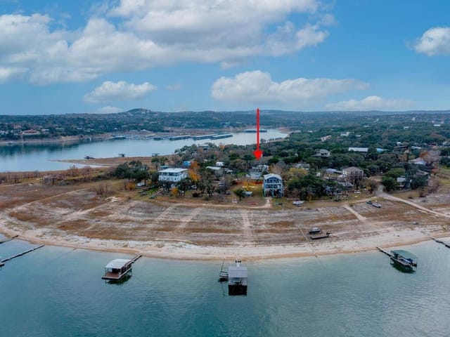1804 Graveyard Point Rd