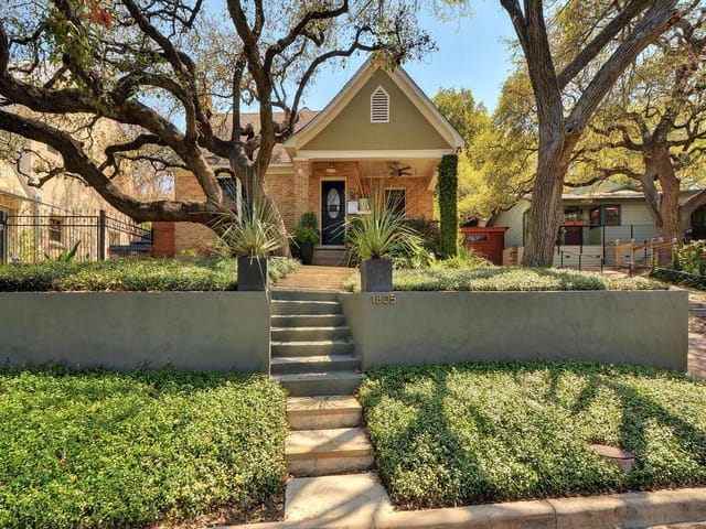 1805 Alameda DR