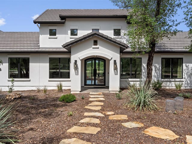 1805 Performer Rd