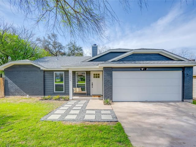 1806 Morning Quail Dr
