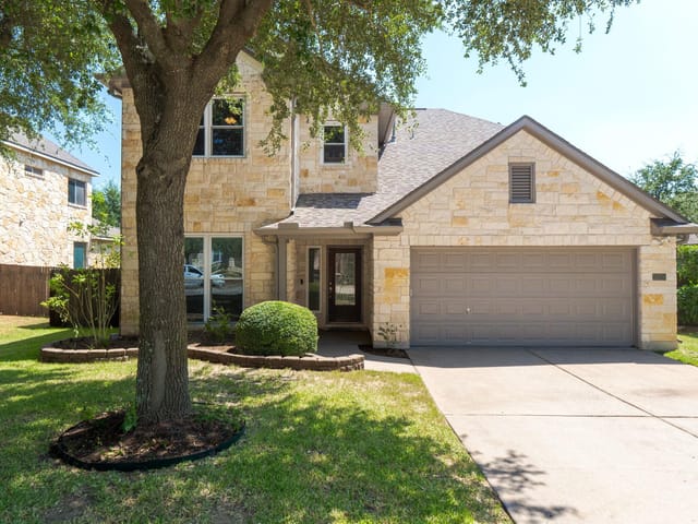 1806 Nicholas Zane DR