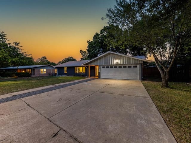 1807 Cloverleaf Dr