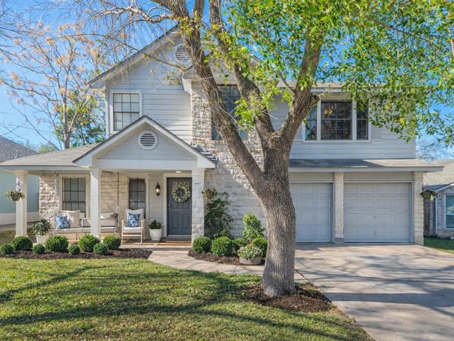 1807 Parkwood Dr