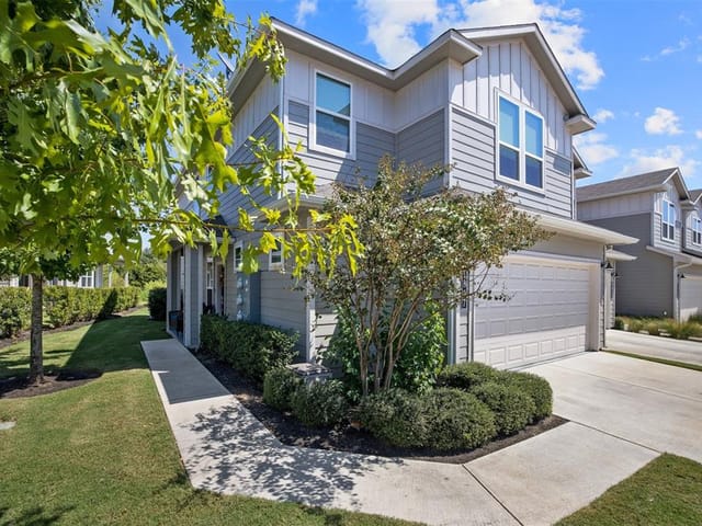 1807 Roseburg Dr Unit #32