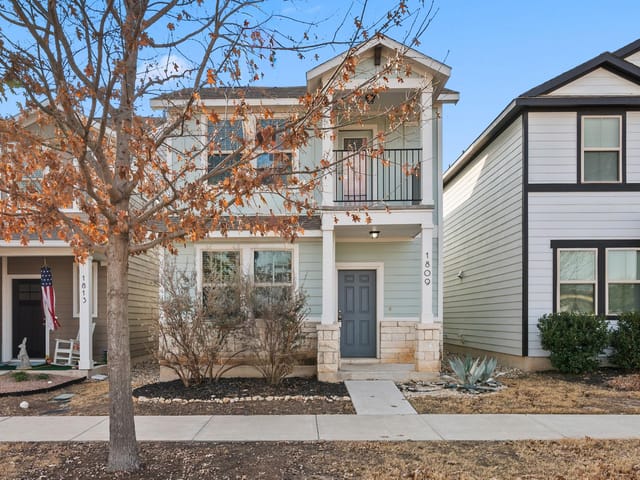 1809 Artesian Springs Xing