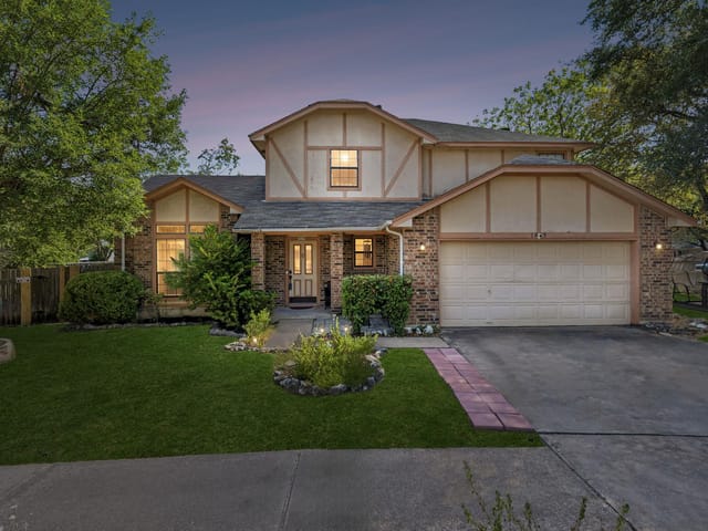 1809 Gaylord DR