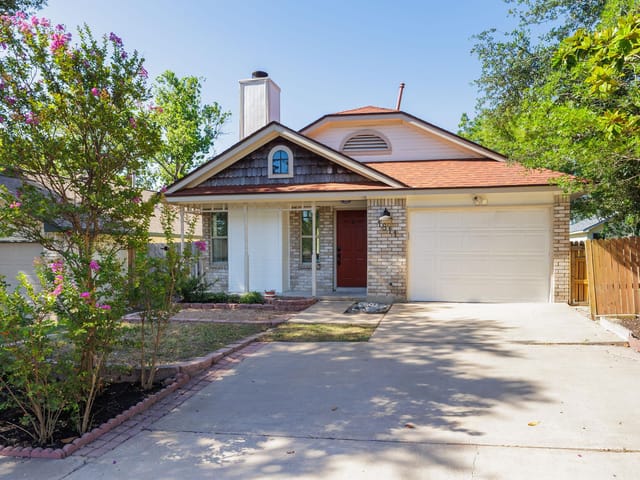 1811 Rainy Meadows DR