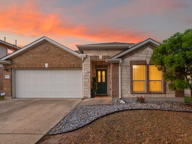 1812 McClannahan Dr