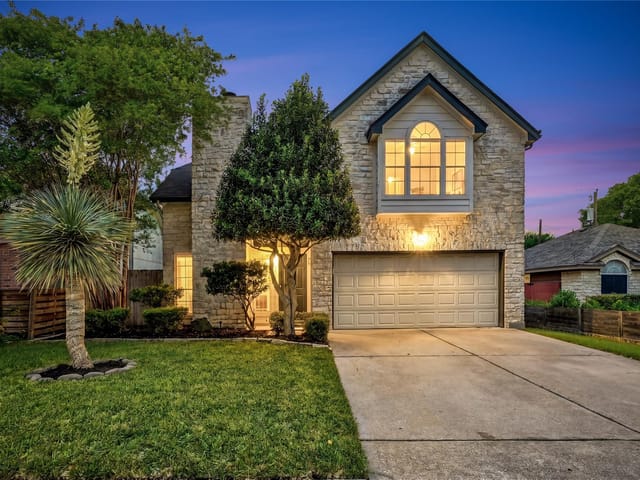 1812 Southwestern Trl