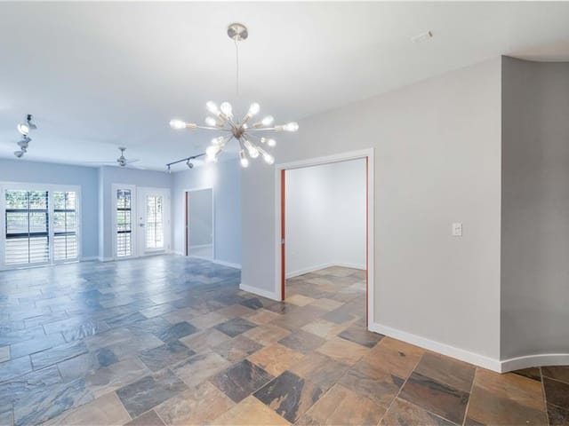 1812 West Ave Unit #207