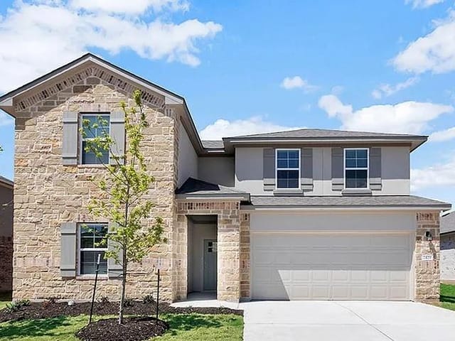 1813 Dandy Brush DR