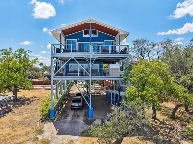 1813 Graveyard Point RD