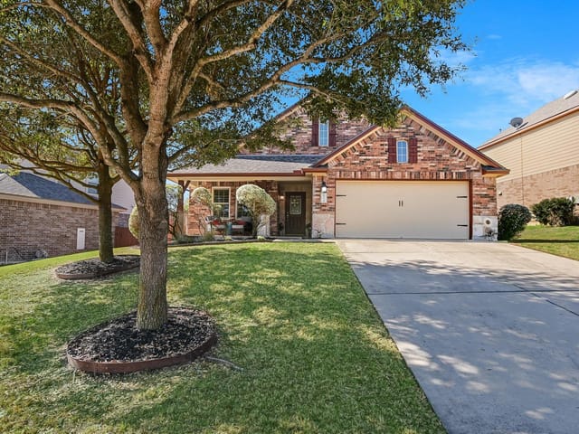 1813 Meandering Meadows Dr