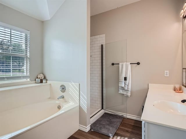 1813 Southeastern Trl