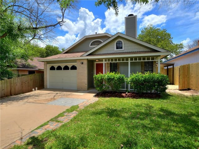 1817 Heatherglen Ln