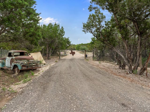 182 Quail Creek Rd