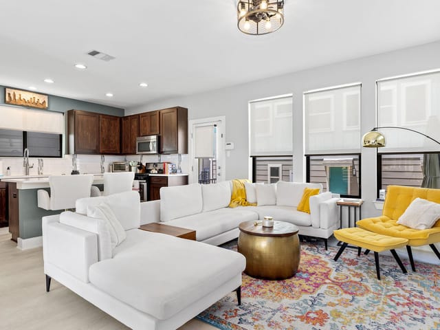 1820 Carlson DR Unit #43C