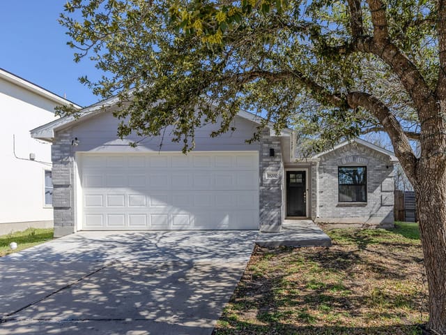 18200 Canopy LN