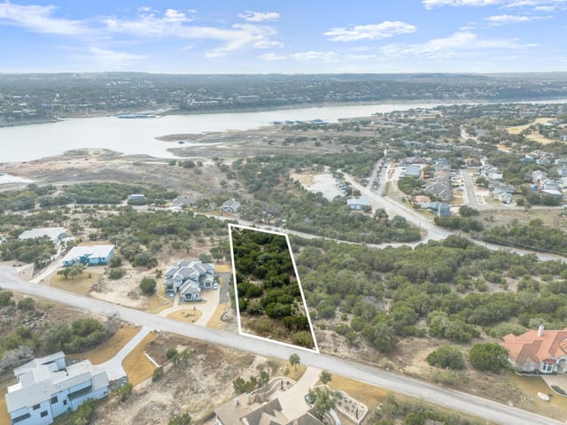 18201 Cedar Sage Ct