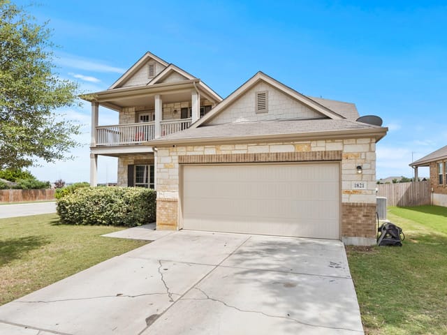 1821 Logan Trail