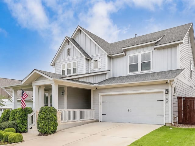 1821 Muhly Bush BND