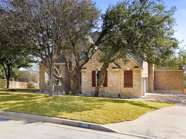 1821 Val Verde Dr