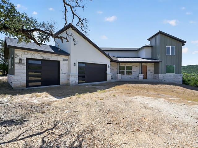 18213 Gregg Bluff RD